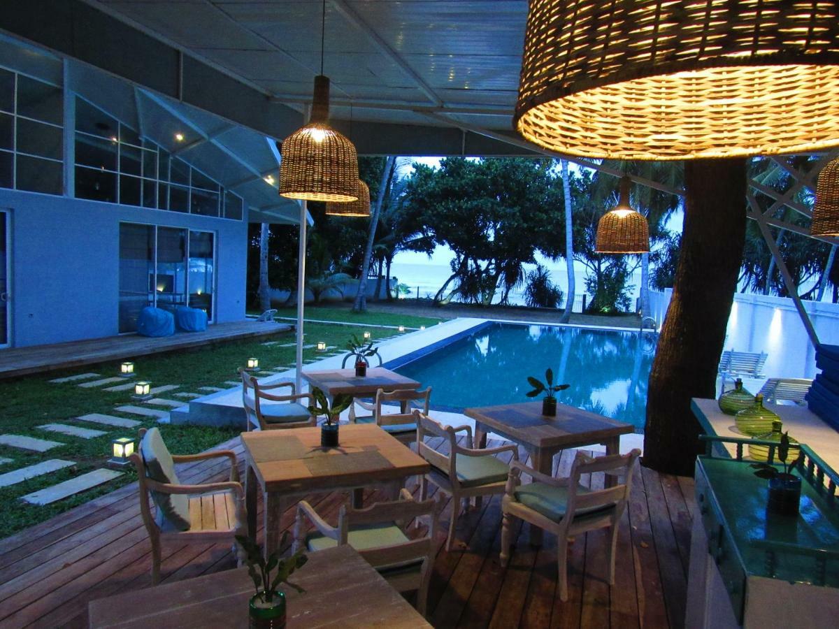 Mawella Beach Resort Тангале Екстериор снимка